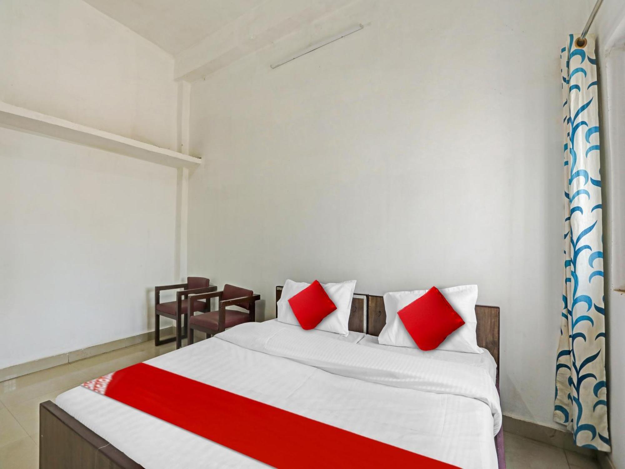 Super Hotel O Easy Stay Inn Lucknow Exteriör bild