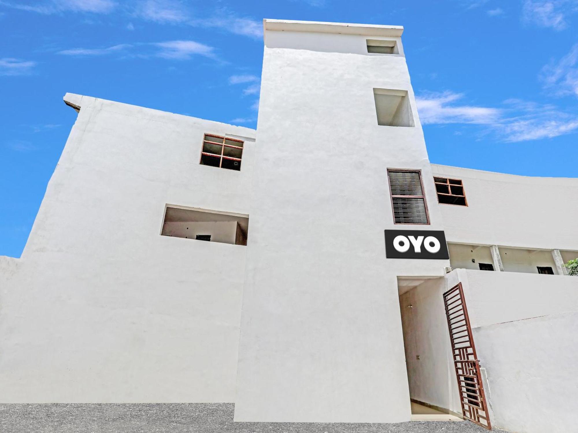 Super Hotel O Easy Stay Inn Lucknow Exteriör bild